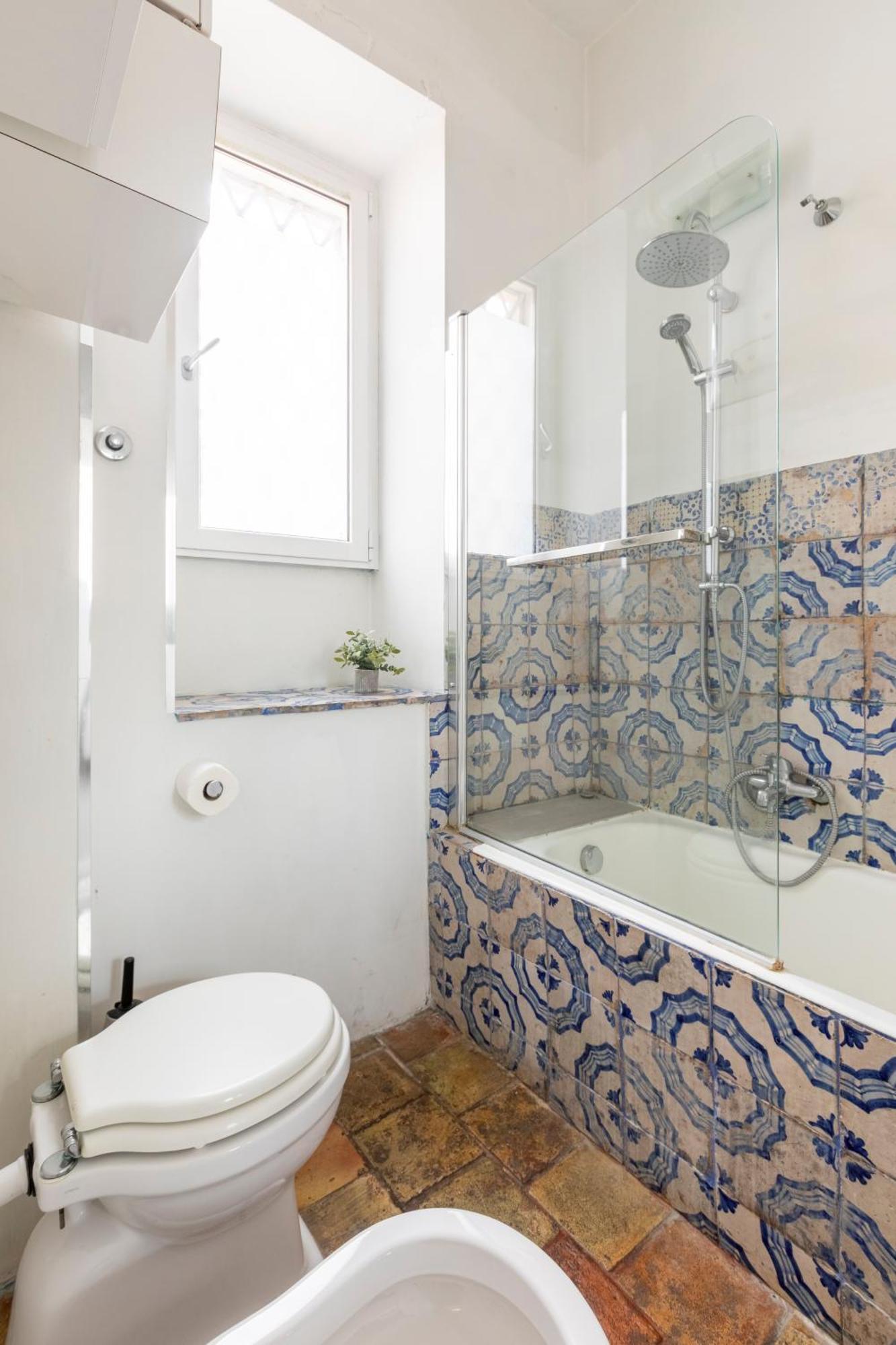 Colosseo Apartment- Heart Of Rione Monti Rome Exterior photo